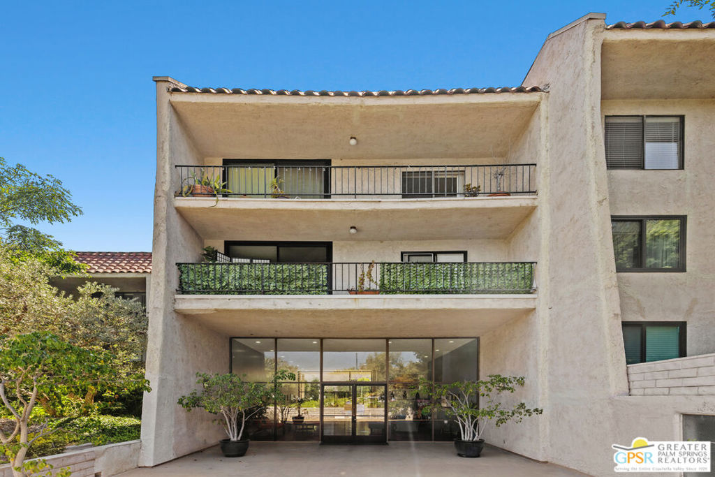 1401 Valley View Road 321