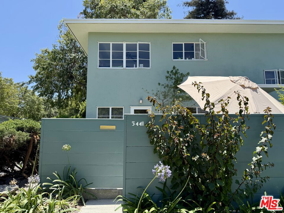 5441 Village Green Property Photo 1