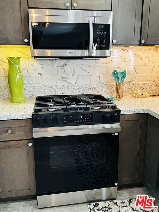 266 S Paseo Laredo Property Photo 9