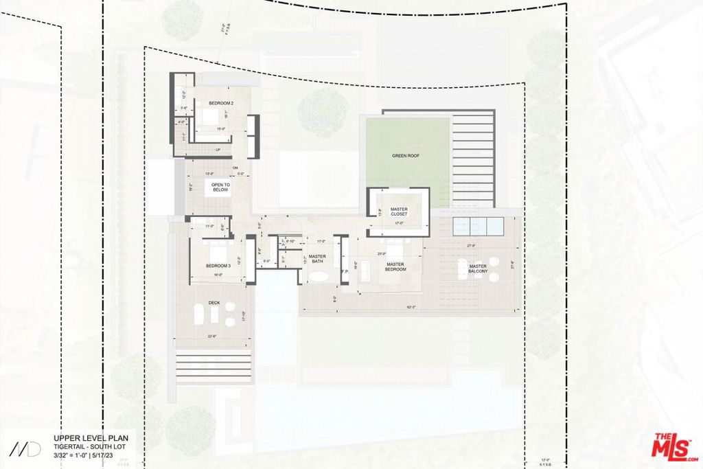 741 N Tigertail Road Property Photo 11