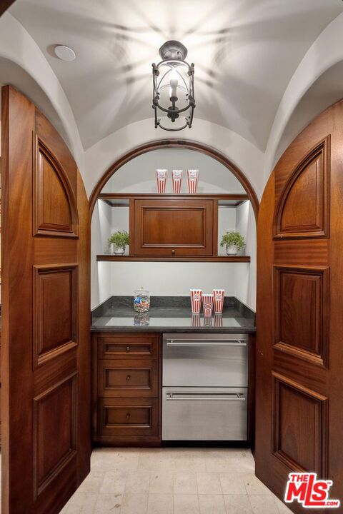 6882 Arizona Avenue Property Photo 34