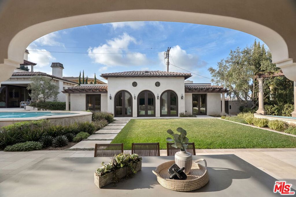 6882 Arizona Avenue Property Photo 40
