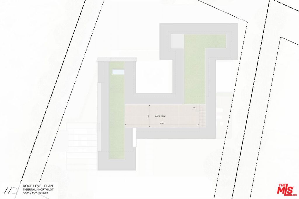 747 N Tigertail Road Property Photo 13