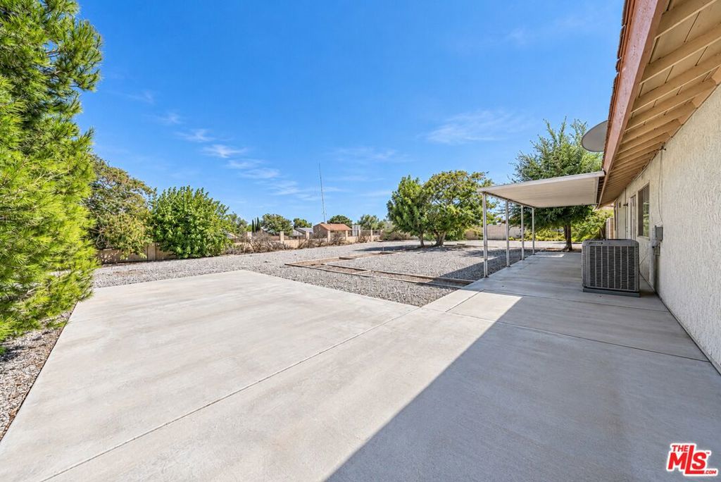 12865 Amethyst Road Property Photo 22