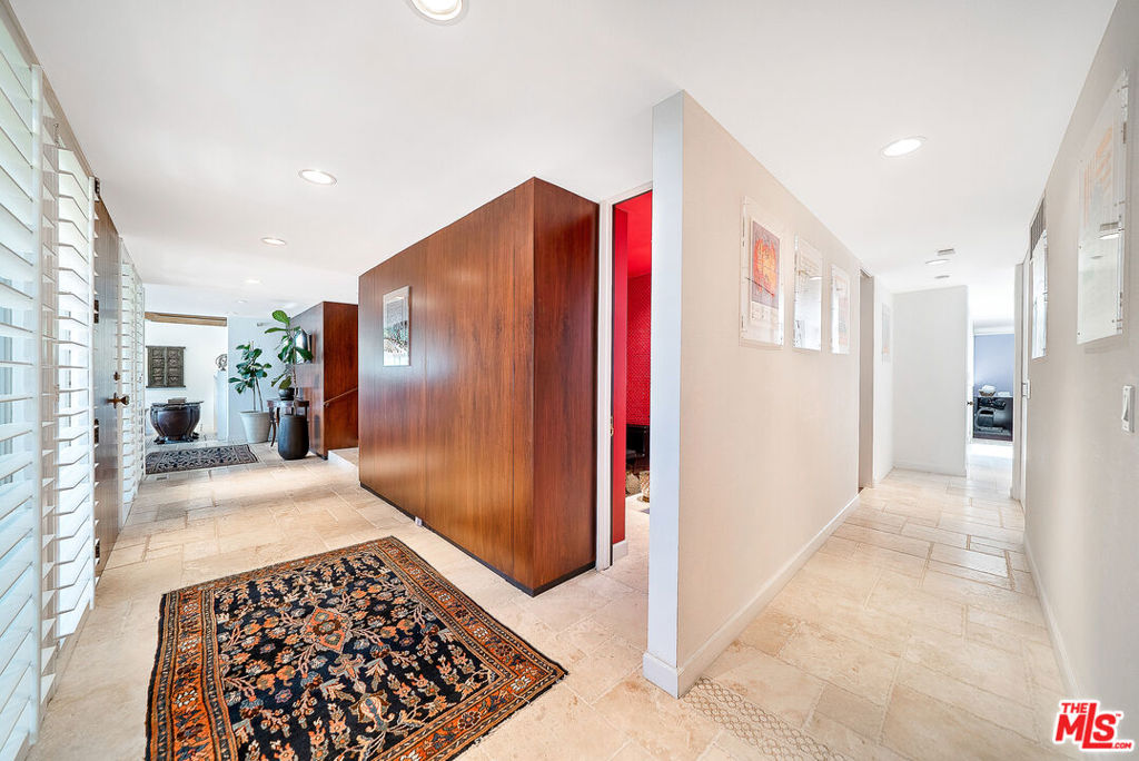 11508 Thurston Circle Property Photo 3