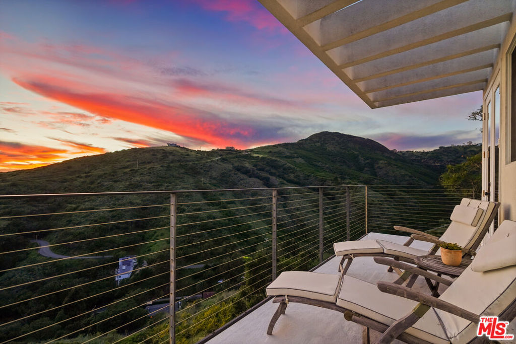 2727 Corral Canyon Road Property Photo 23
