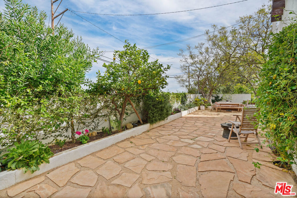 2727 Corral Canyon Road Property Photo 26