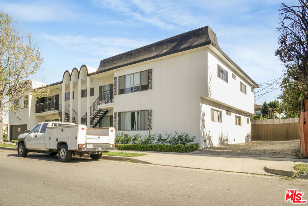 3115 Ivy Street Property Photo 8