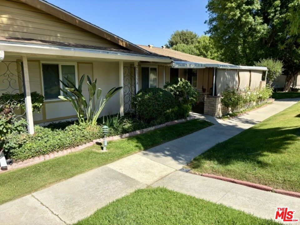26833 Avenue Of The Oaks A Property Photo 1