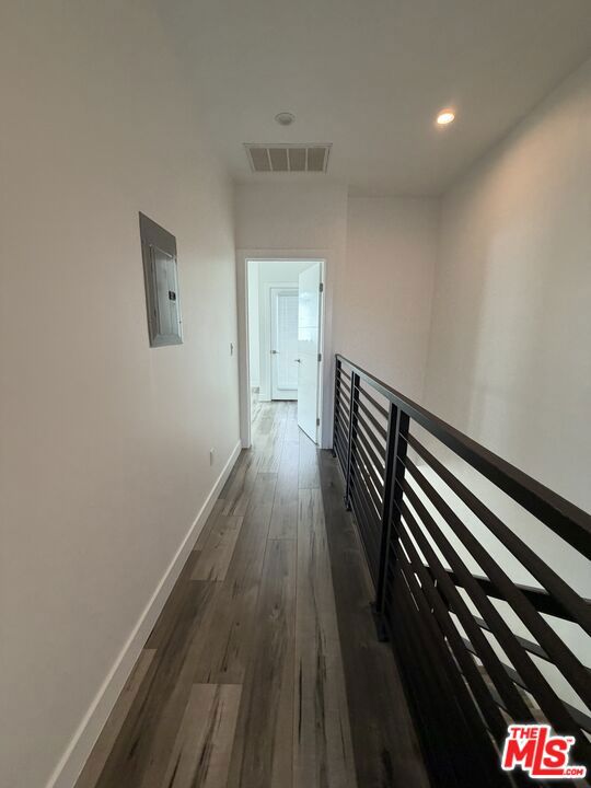 3944 S Budlong Avenue Property Photo 35