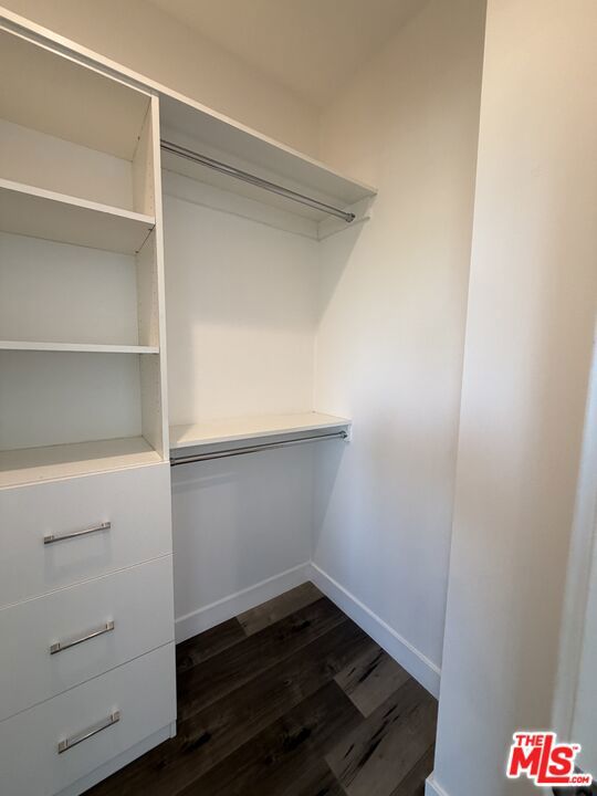3944 S Budlong Avenue Property Photo 42