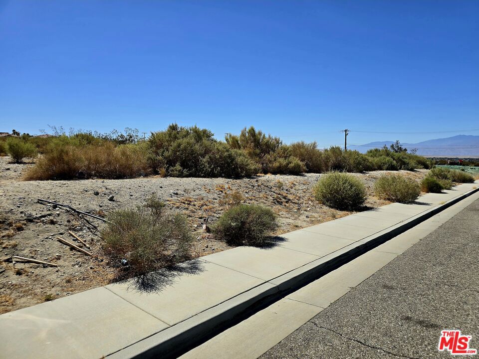 0 Verbena Property Photo 6