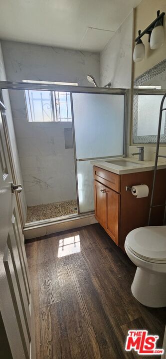1021 S Kingsley Drive 3 Property Photo 3