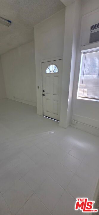 5151 S Western Avenue Property Photo 6