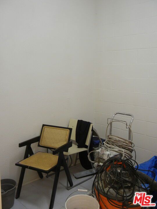 5151 S Western Avenue Property Photo 16