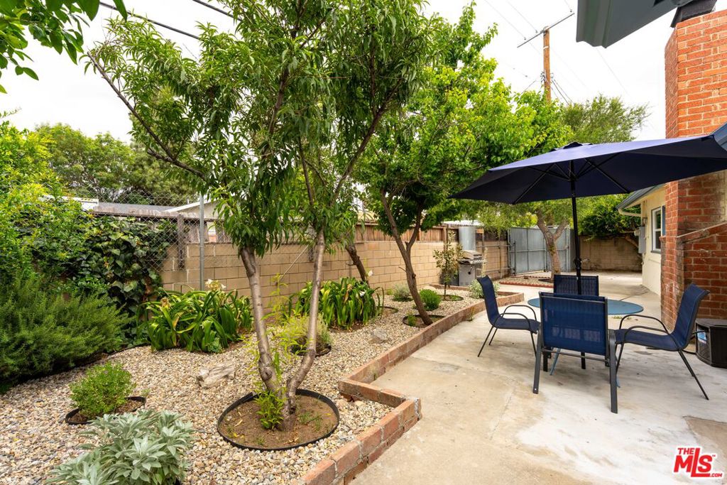 22736 Cantlay Street Property Photo 30
