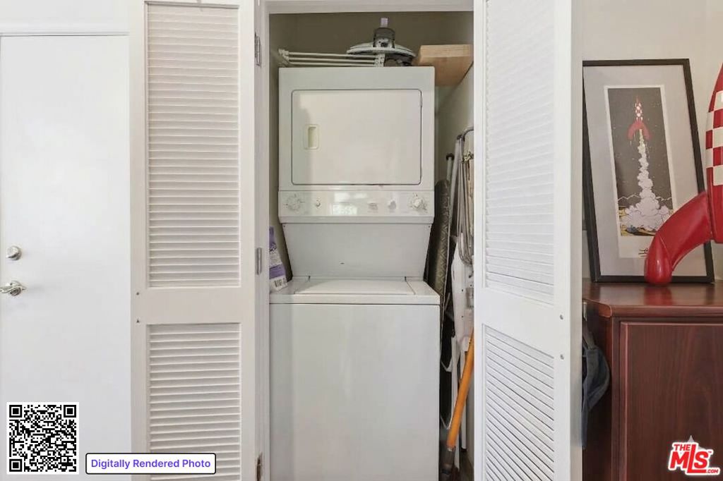 635 N Windsor Boulevard Property Photo 12