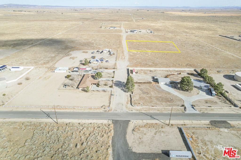 0 Avenue A-10 Property Photo 14