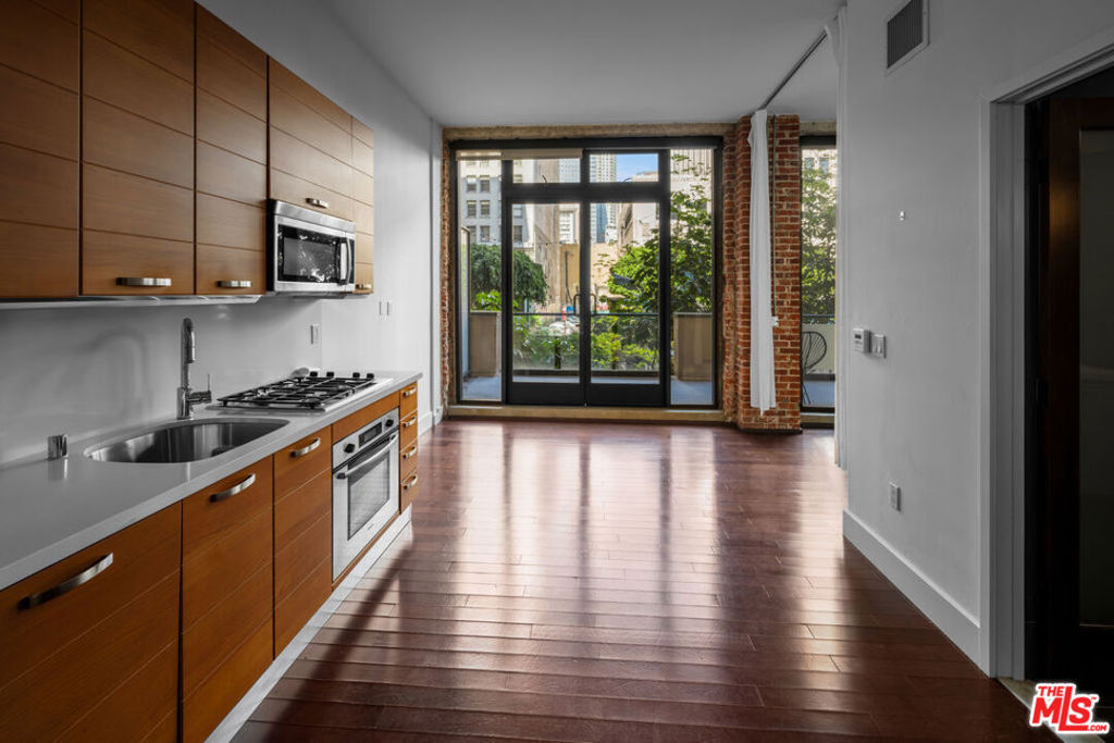460 S Spring Street 205 Property Photo 1
