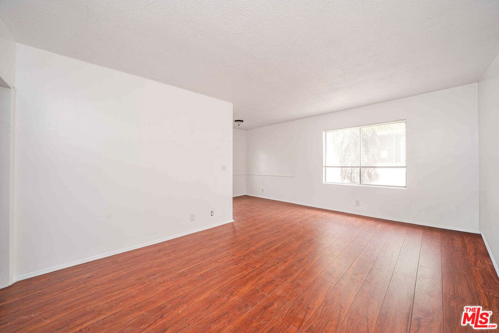 926 Fedora Street Property Photo 25