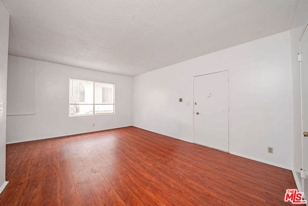 932 Fedora Street Property Photo 20