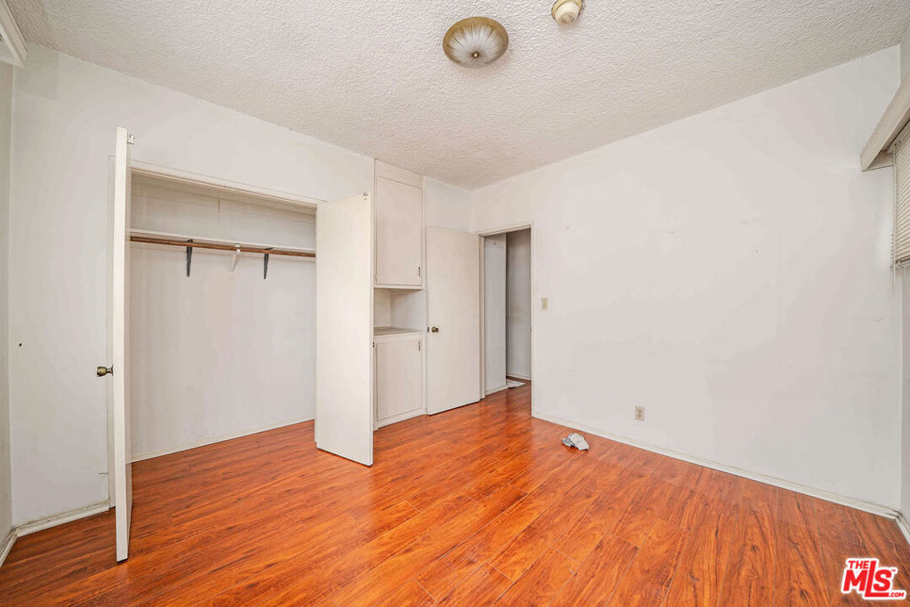 932 Fedora Street Property Photo 30