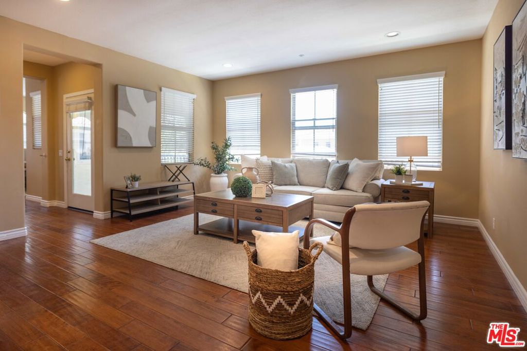 107 Chantilly Property Photo 1