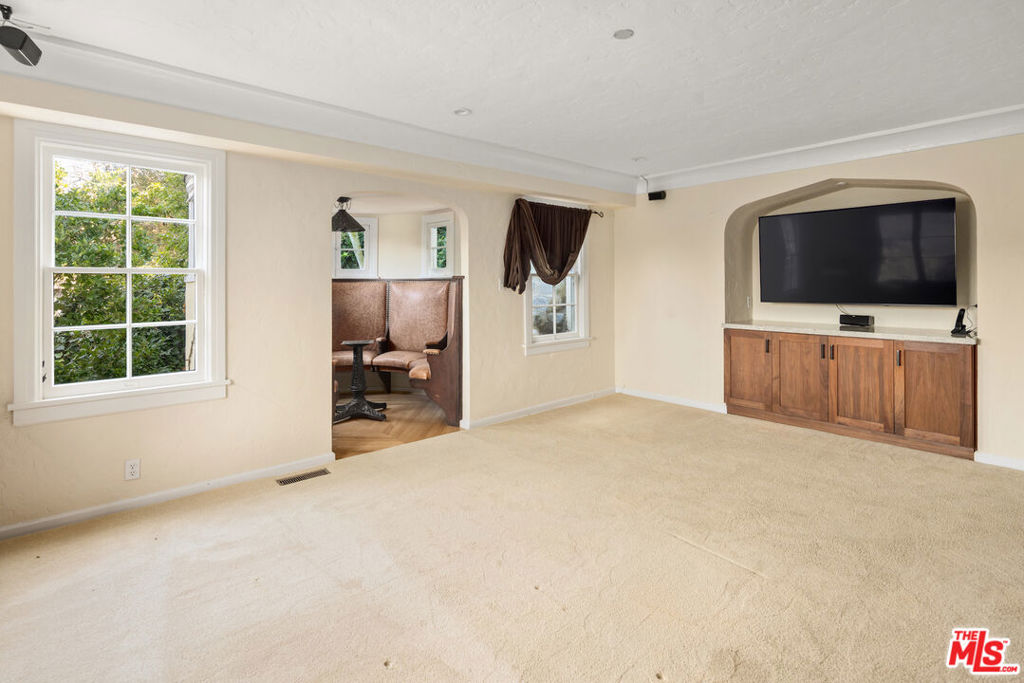 35 Haldeman Road Property Photo 8