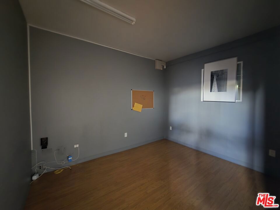 7036 Foothill Boulevard C Property Photo 4