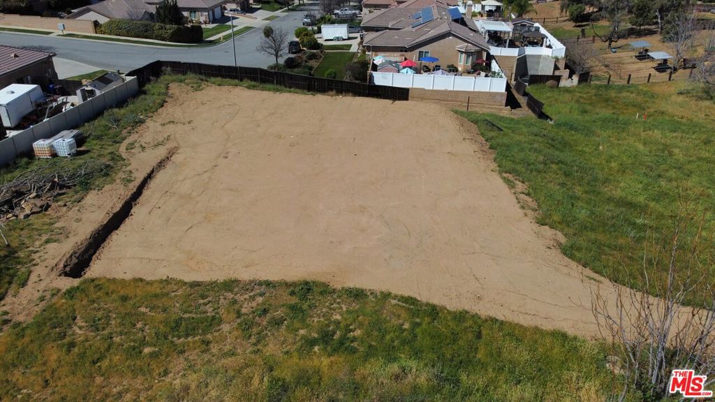 35425 Fir Avenue Property Photo 10