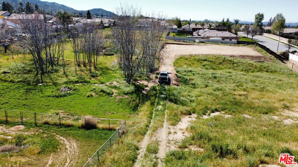 35425 Fir Avenue Property Photo 15
