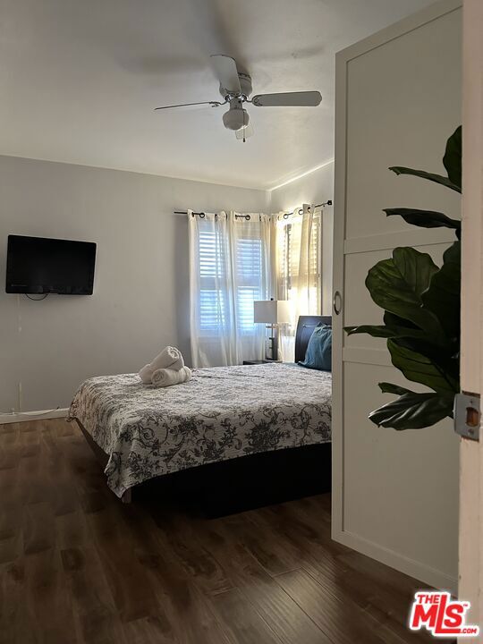 137 Rexford 2 Property Photo 6