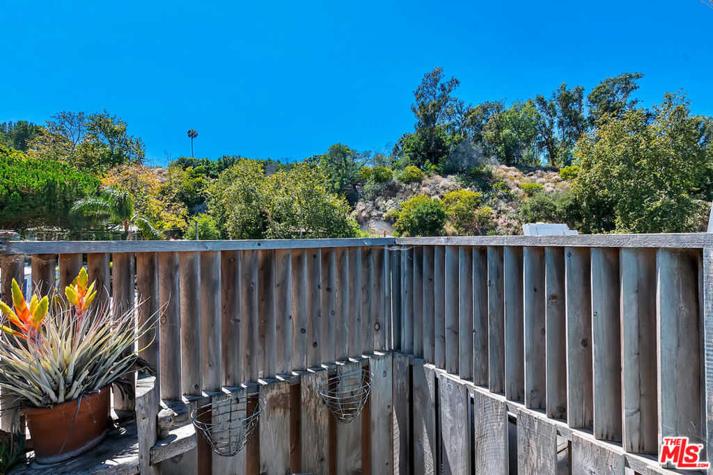 52 Paradise Cove Property Photo 30