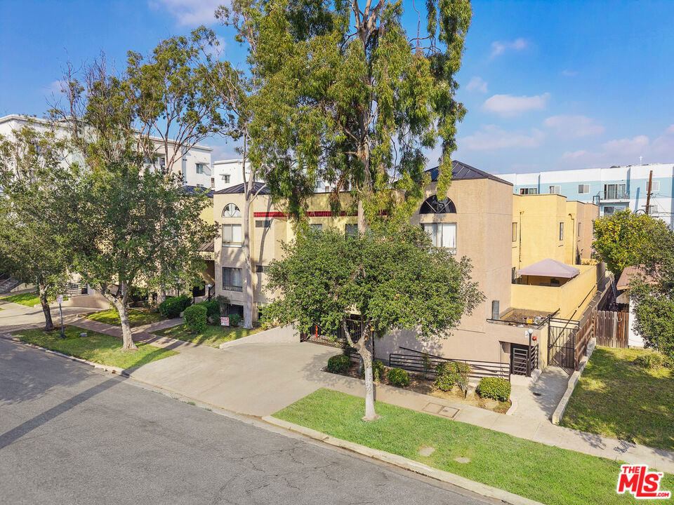 1818 Vassar Street Property Photo 3