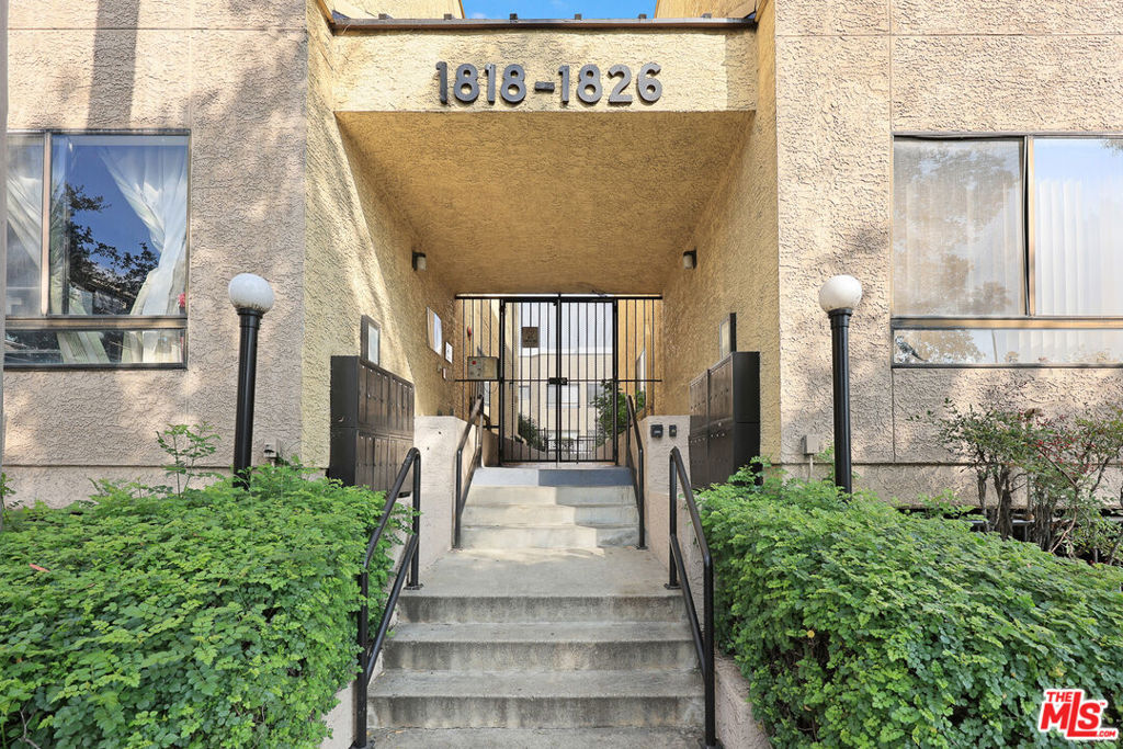 1818 Vassar Street Property Photo 8