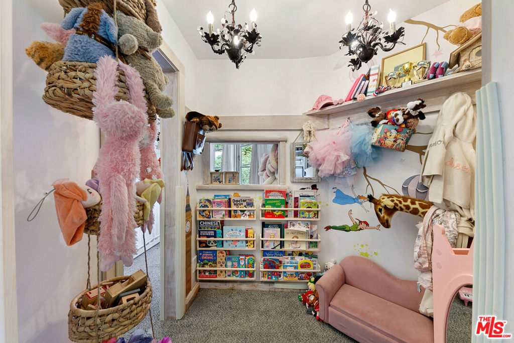 2851 Seabreeze Drive Property Photo 41