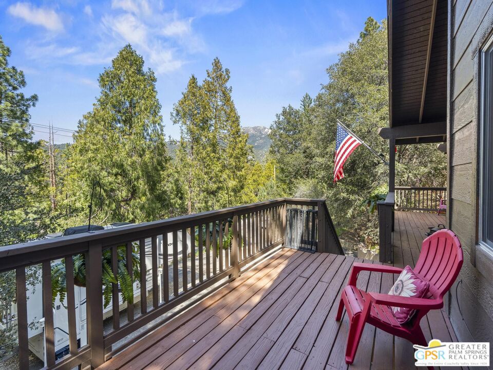 53825 Marian View Drive Property Photo 2
