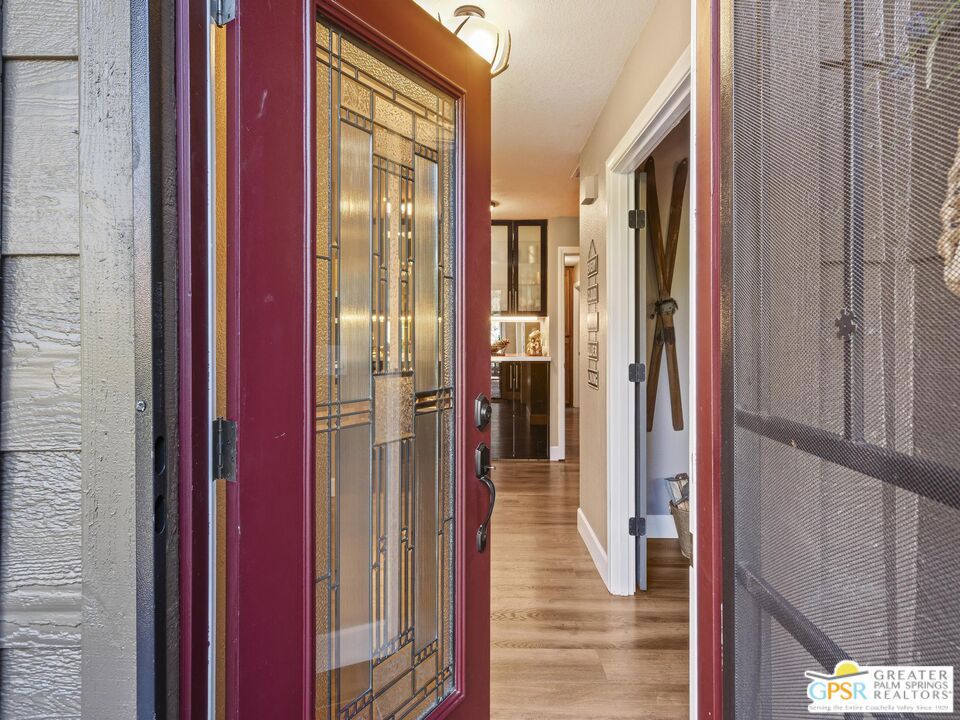 53825 Marian View Drive Property Photo 5