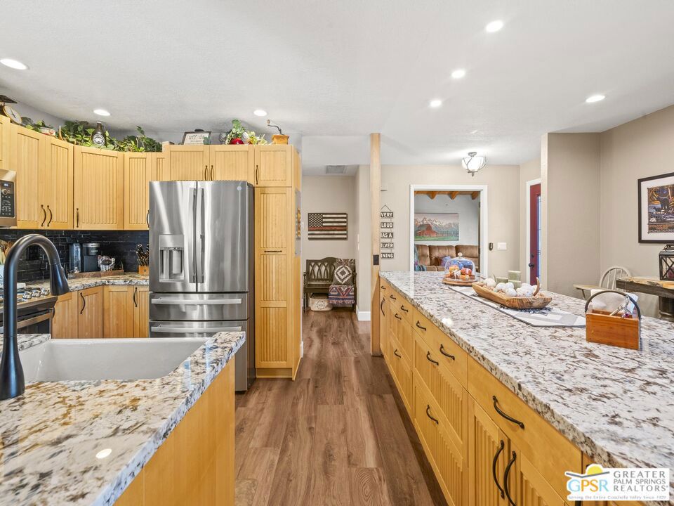 53825 Marian View Drive Property Photo 7