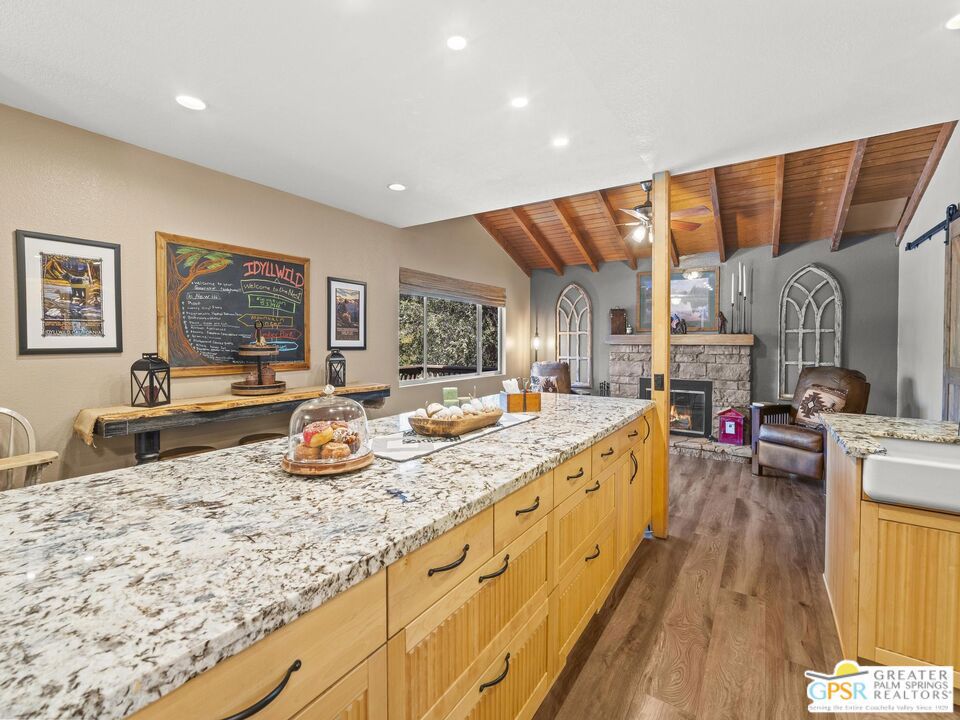 53825 Marian View Drive Property Photo 12