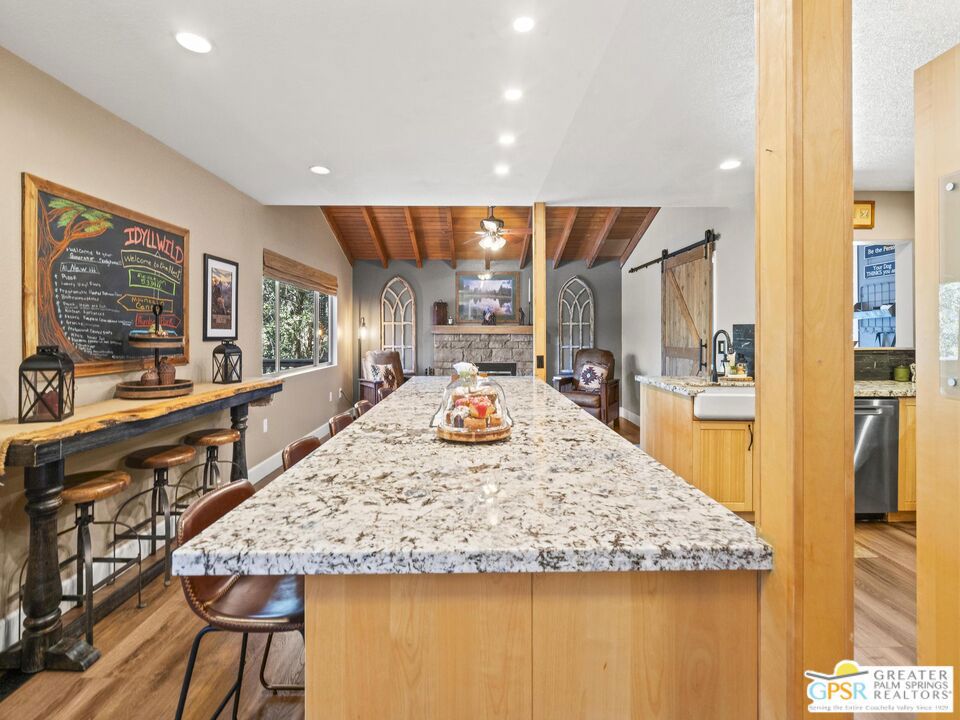 53825 Marian View Drive Property Photo 13