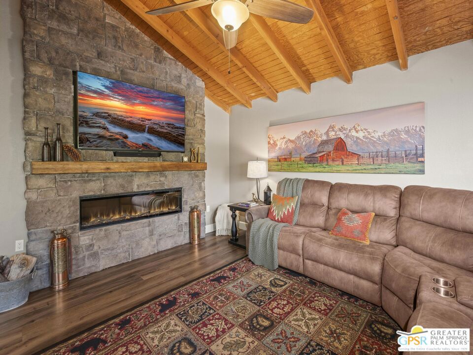 53825 Marian View Drive Property Photo 20