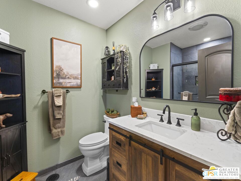 53825 Marian View Drive Property Photo 23