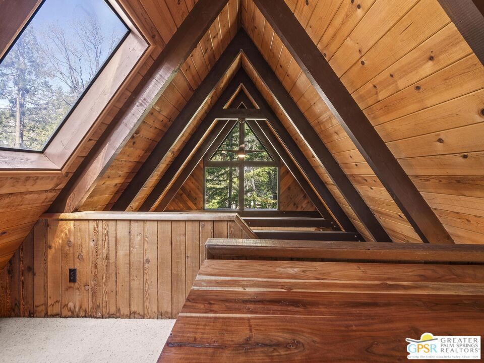 55055 John Muir Road Property Photo 16