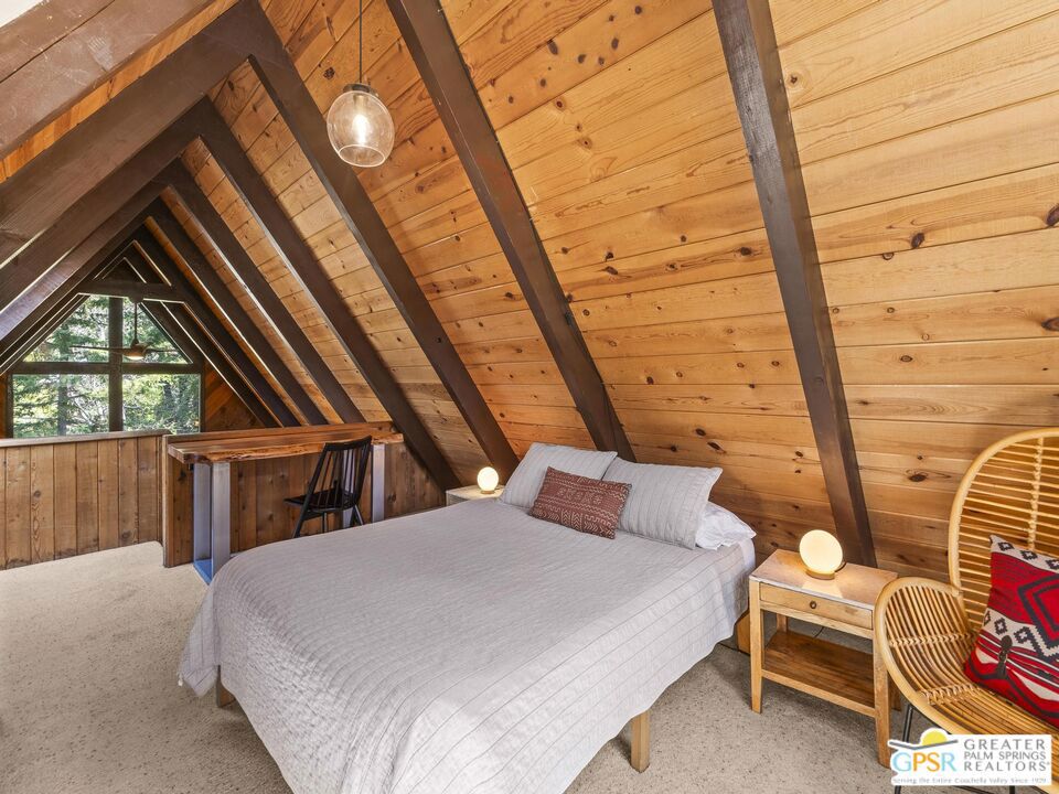 55055 John Muir Road Property Photo 17