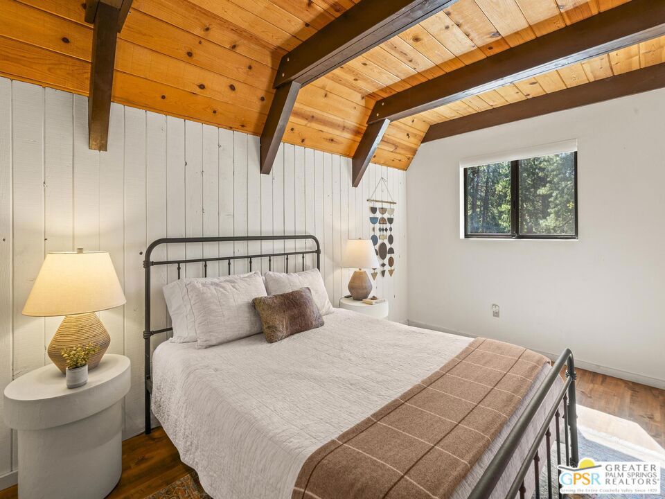55055 John Muir Road Property Photo 24