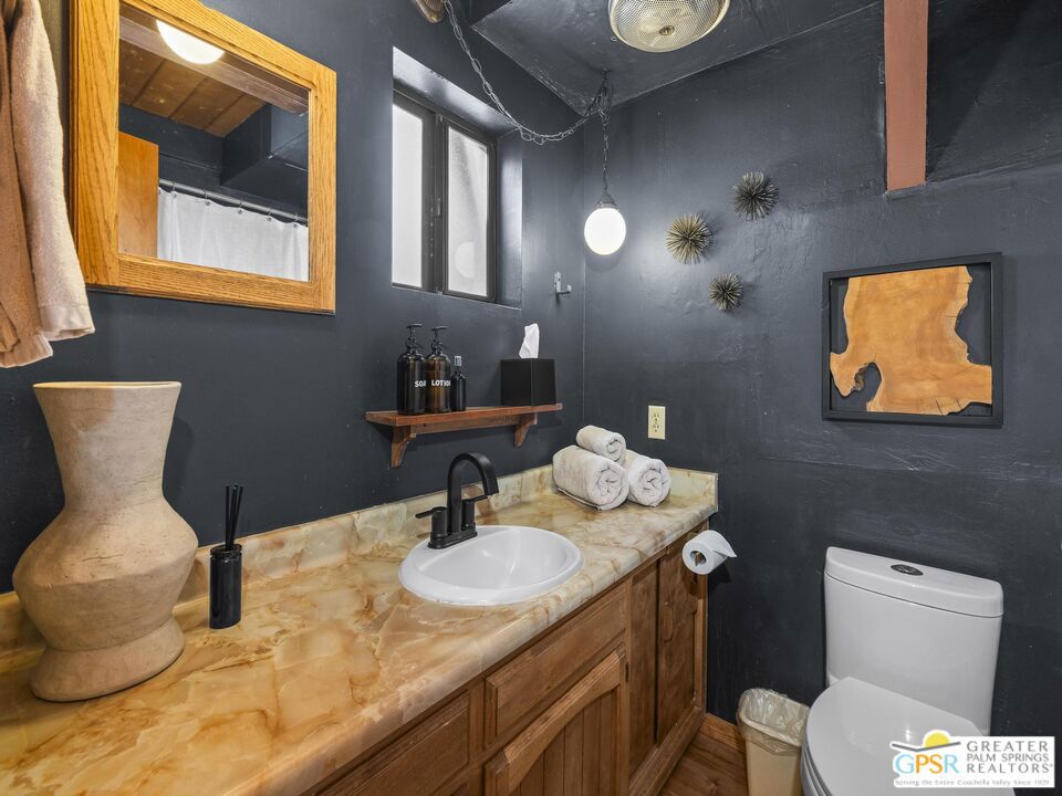 55055 John Muir Road Property Photo 27