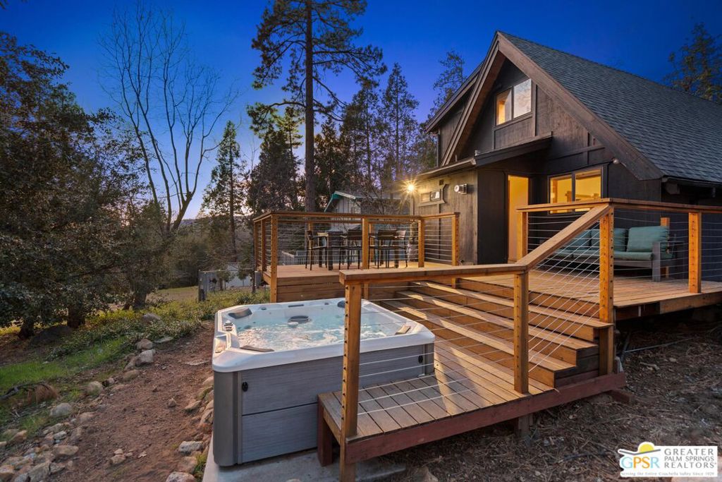 55055 John Muir Road Property Photo 34