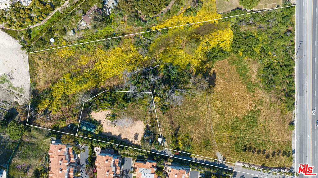 28517 Pacific Coast Highway Property Photo 3