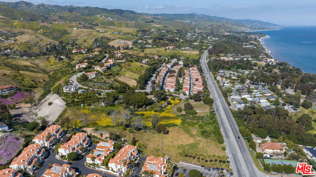 28517 Pacific Coast Highway Property Photo 5